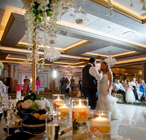the bentley wyandotte|Book Now .